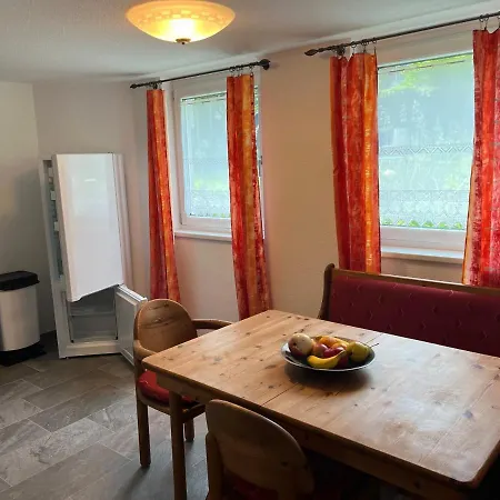 3 Separate Messe Bis Zu 11 Personen Apartamento